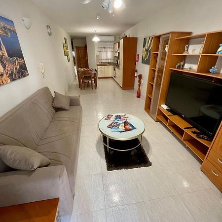 Regent Court - 3 Bedroom Apartment Within Walking Distance From Seafront St. Paul's Bay Ngoại thất bức ảnh