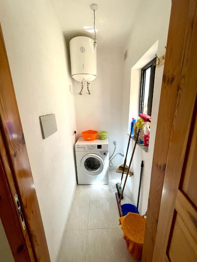 Regent Court - 3 Bedroom Apartment Within Walking Distance From Seafront St. Paul's Bay Ngoại thất bức ảnh