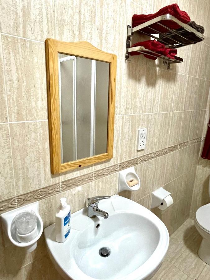 Regent Court - 3 Bedroom Apartment Within Walking Distance From Seafront St. Paul's Bay Ngoại thất bức ảnh