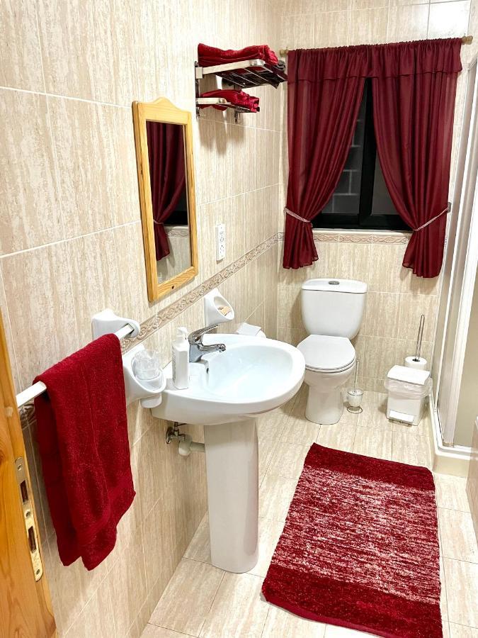 Regent Court - 3 Bedroom Apartment Within Walking Distance From Seafront St. Paul's Bay Ngoại thất bức ảnh