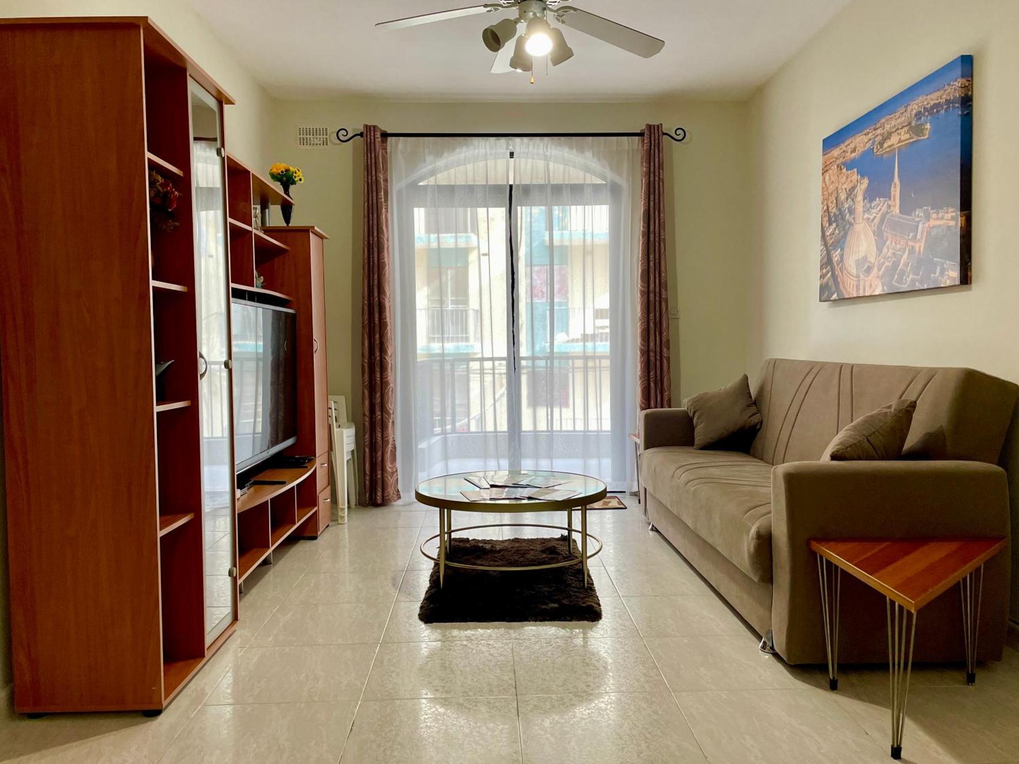 Regent Court - 3 Bedroom Apartment Within Walking Distance From Seafront St. Paul's Bay Ngoại thất bức ảnh
